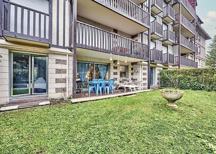 Charming 2br Private Garden, 5mintobeach Appartement *