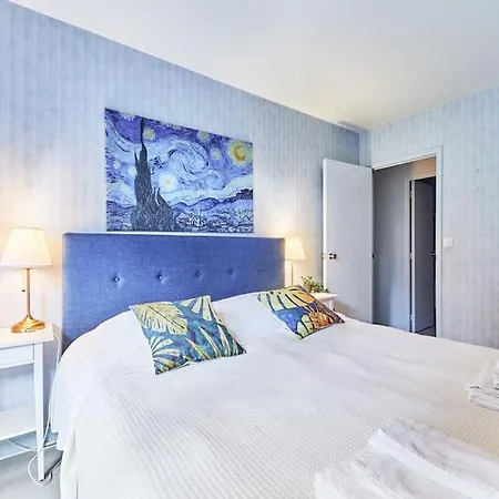 Appartement Charming 2br Private Garden, 5mintobeach Deauville