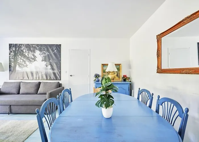 Charming 2br Private Garden, 5mintobeach Lägenhet Deauville