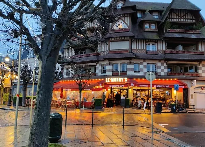 Charming 2br Private Garden, 5mintobeach *